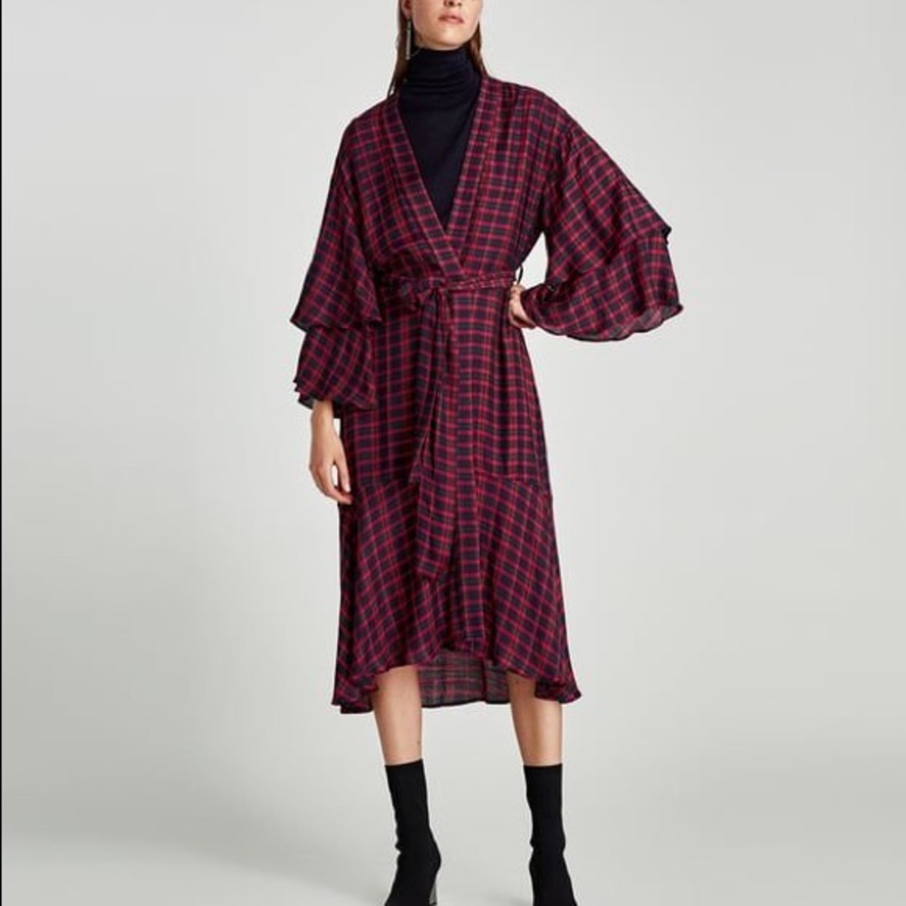 Zara Basic CHECKED KIMONO WITH RUFFLED SLEEVES